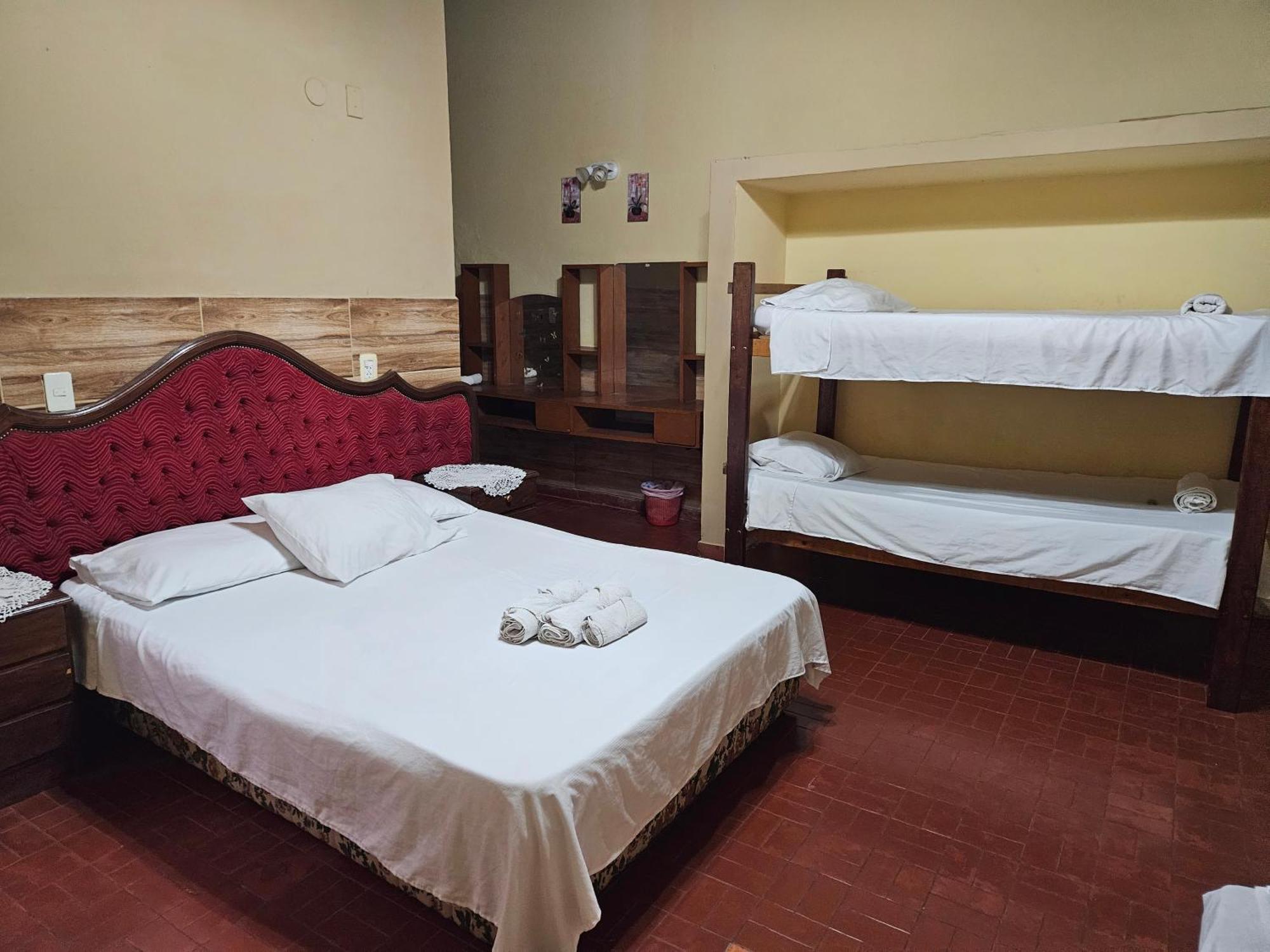Casa De La Y - B&B Encarnación Δωμάτιο φωτογραφία